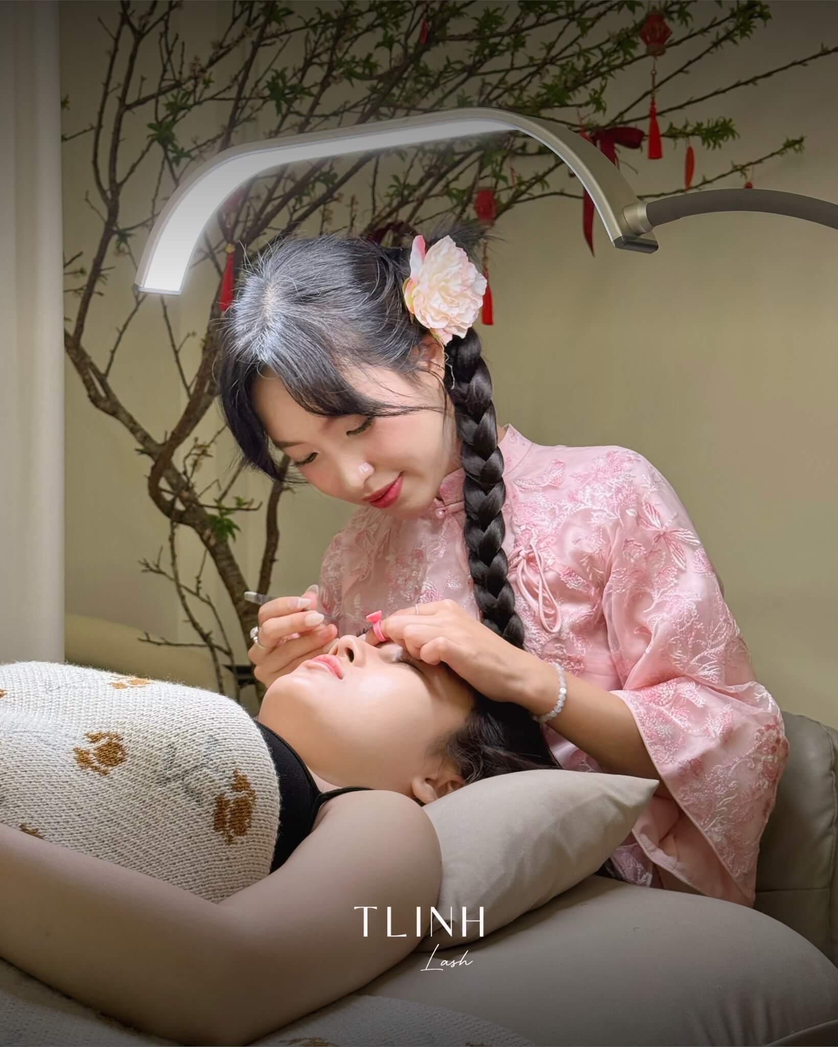 T.Linh Lash Studio